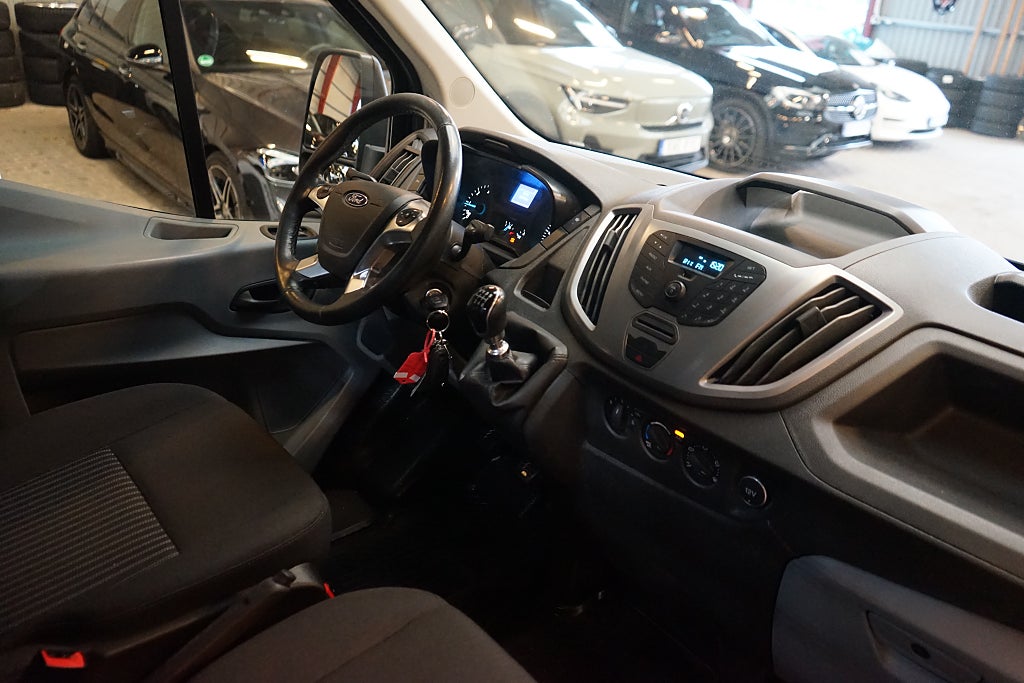 Ford transit 290 2.0 TDCi Manuell Inredning Värmare 130hk
