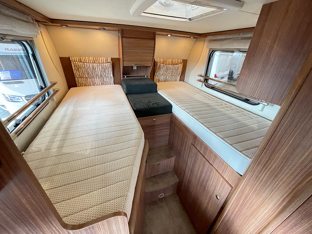 Bürstner Travel Van T 620 /B-körkort/AC bodel/Backkamera/EL-Patron/Fint s - Bürstner