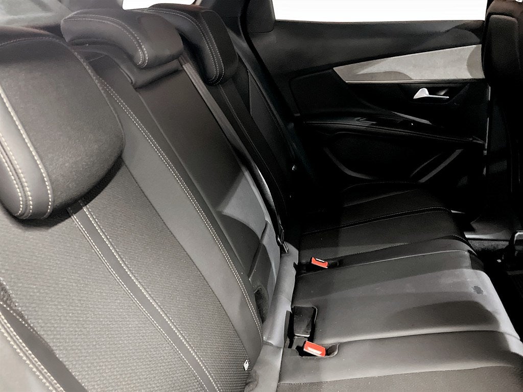 Bild på Peugeot 3008 GT 1.2 PT 130hk Aut - B-KAMERA, CARPLAY,NAV