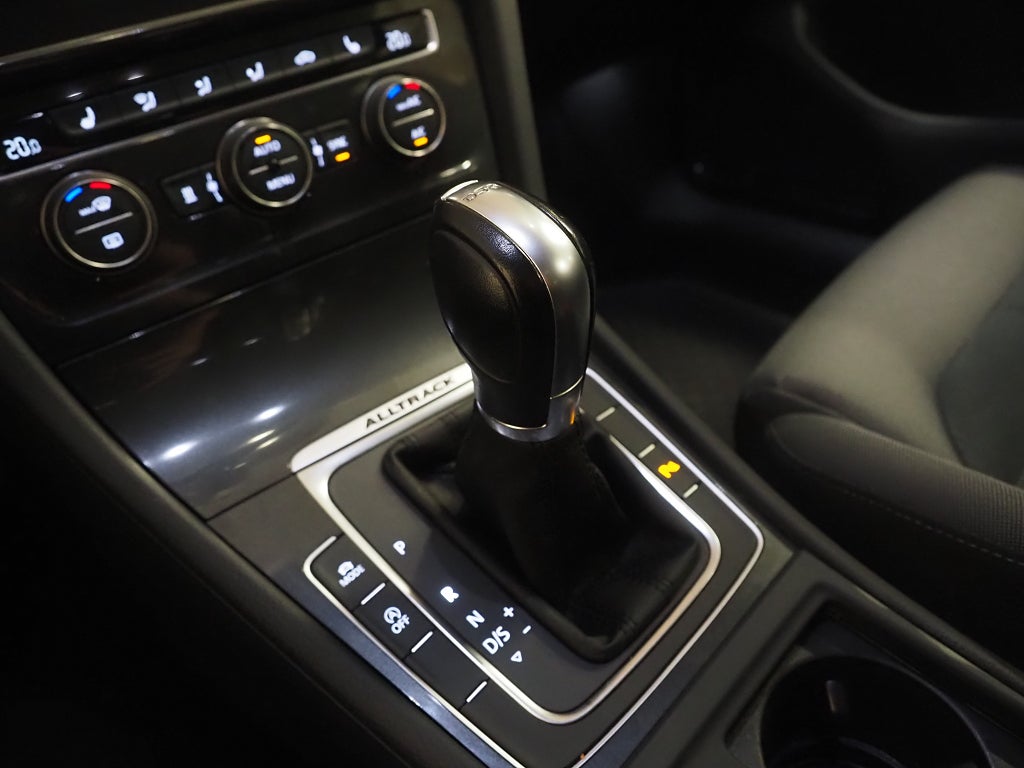 Volkswagen Golf Alltrack 1.8 TSI 4M Dragpaket P-Värm Pluspkt 2018