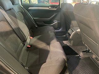 Kombi Volkswagen Passat 12 av 22