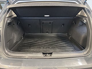 Volkswagen Golf 1.5 eTSI ACT OPF Drag/Kamera/Harman/Kardon/S&V/B-Värm – bild 12