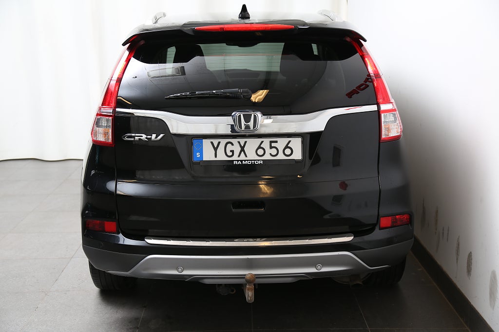 Honda CR-V 2,0 i-VTEC 155hk Elegance Plus AWD Aut Navi Motorv Drag 2016