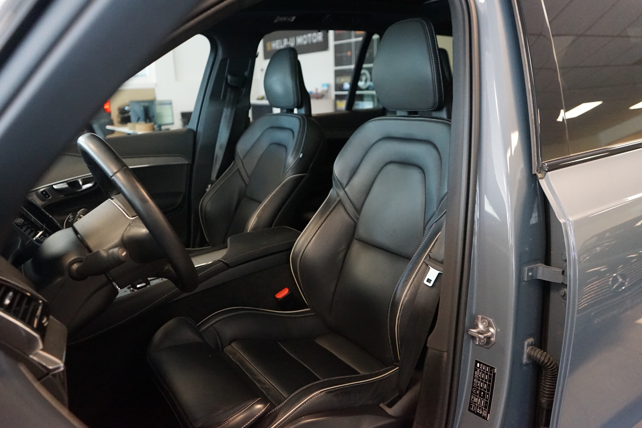 Volvo XC90 2022, bild 6/56