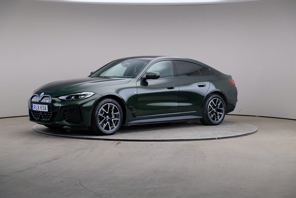 BMW i4 eDrive40 M Sport HiFi Adaptiv Fart Rattvärme