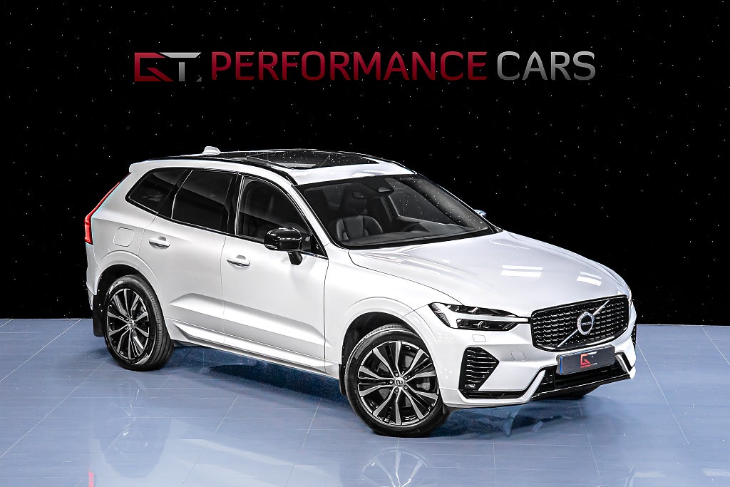 Volvo XC60 Recharge T6 AWD Plus Dark MOMS Pano H/K ACC Drag Pilot