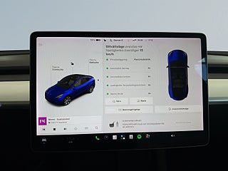 Tesla Model Y Long Range AWD S&V/PremiumLjud/Värmepump – bild 18