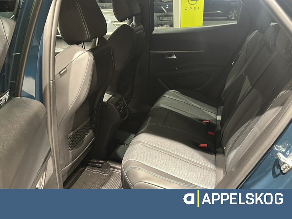 Peugeot 3008 Allure Laddybrid 225hk |RÄNTA 3,99%|V-HJUL INGÅR| thumbnail