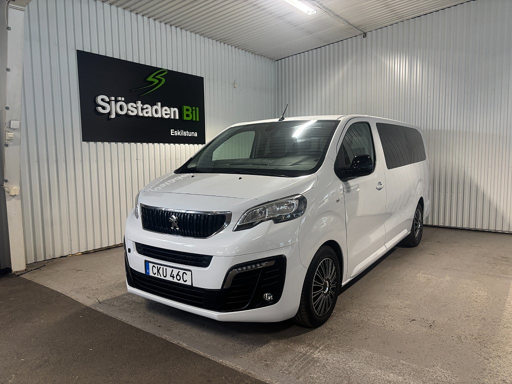 Peugeot Traveller 2.0 BlueHDi EAT 9sits/Carplay/Parkeringssensorer bak