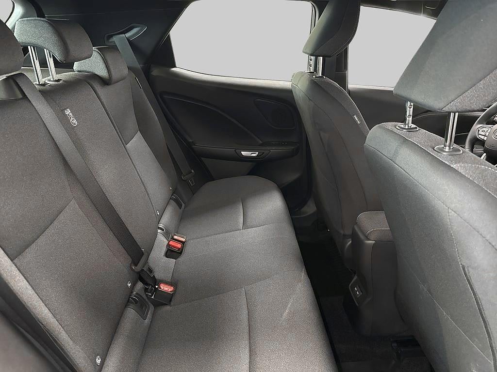 Lexus LBX 2025 - miniatyr 7