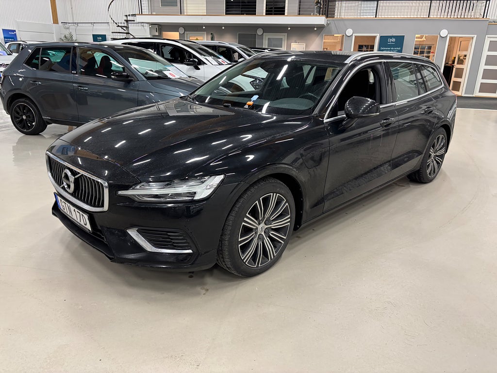 Volvo V60 Recharge T6 AWD Geartronic Inscription Drag 3,45% ränta 