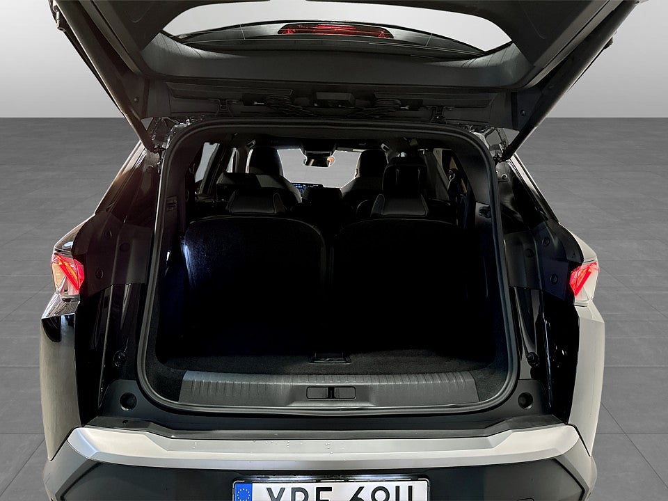 Bild på Peugeot 5008 GT Hybrid 145hk Aut 7-SITS B-KAMERA NAV