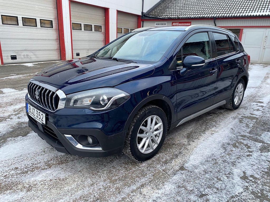 Suzuki S-Cross SX4 S-Cross, nybes, moms
