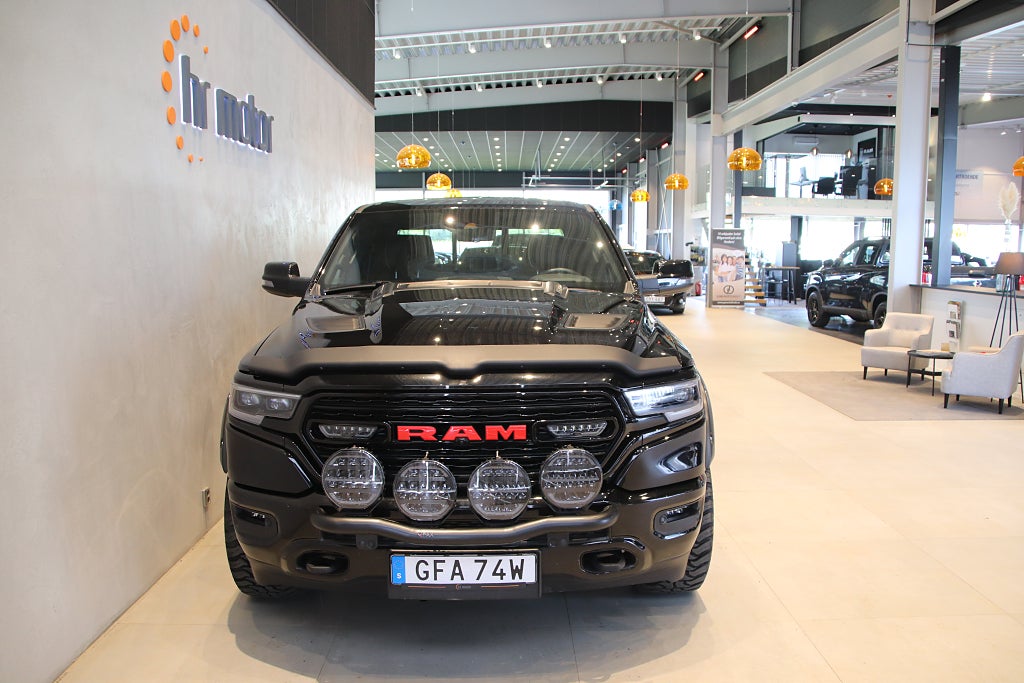 RAM 1500 Limited Nigh Red Edition/se utrustn/2 års garanti