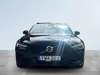 Volvo V60 Recharge T8 AWD MOMS Drag H/K-ljud Bkamera CarPlay S&V