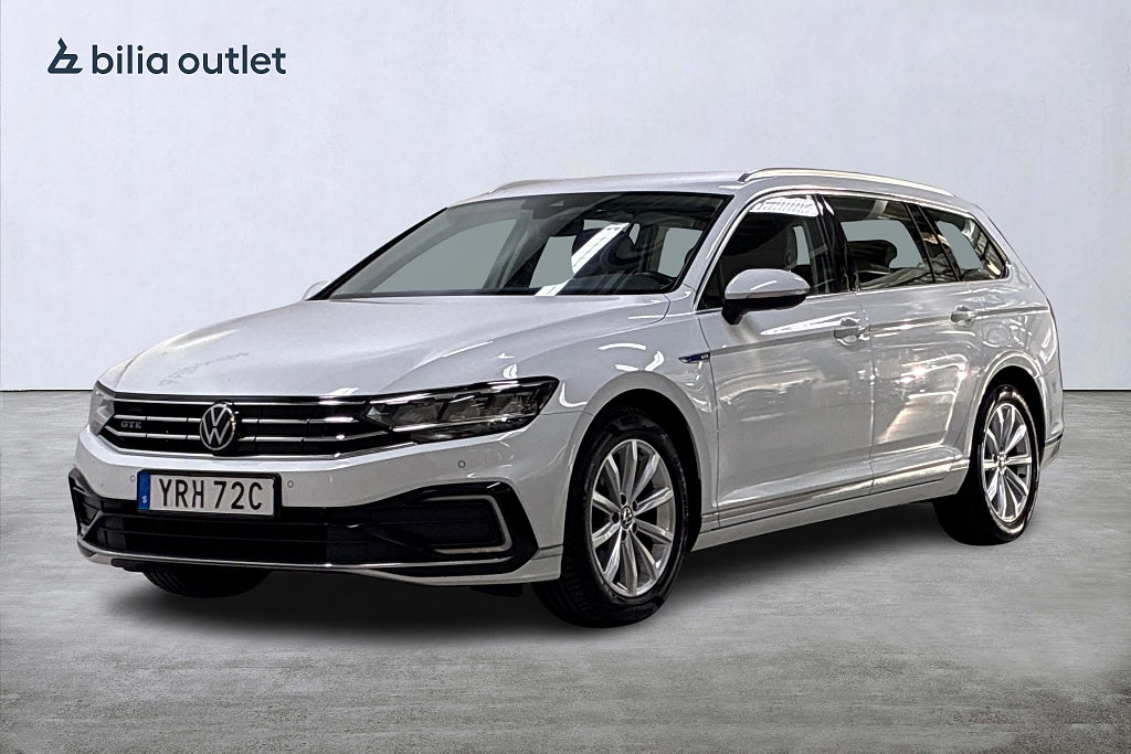 Volkswagen Passat Sportscombi GTE 1.4 TSI 218hk Navi Drag P-värm B-kamera