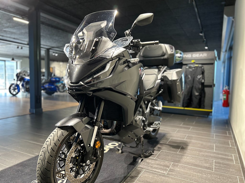 Honda NT1100D / 3,45% Ränta / 3st väskor / Automat / Endast 480 mil