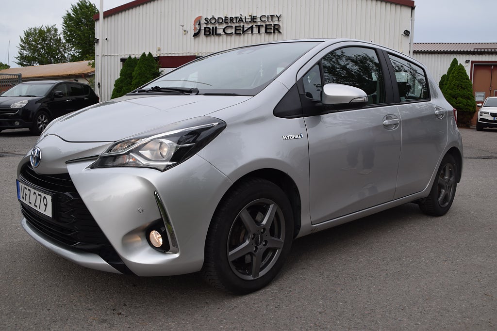 Toyota Yaris Hybrid e-CVT Active Euro 6 B_Kamera P-Sensor