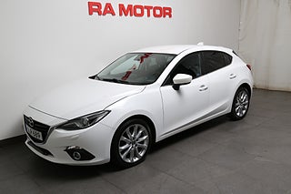 Halvkombi Mazda 3 1 av 30