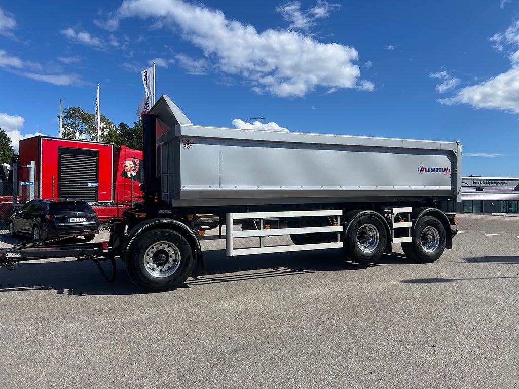 Övriga Roadex 3 Axlad tippvagn,