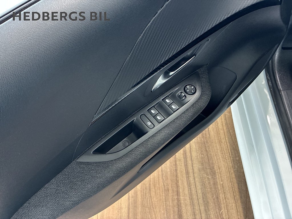 Peugeot 208 HYBRID 100 e-DSC STYLE thumbnail