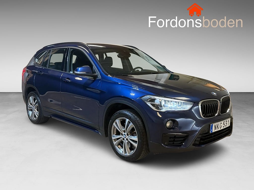 BMW X1 xDrive20i Sport line Drag B-Kamera Rattvärme 192hk