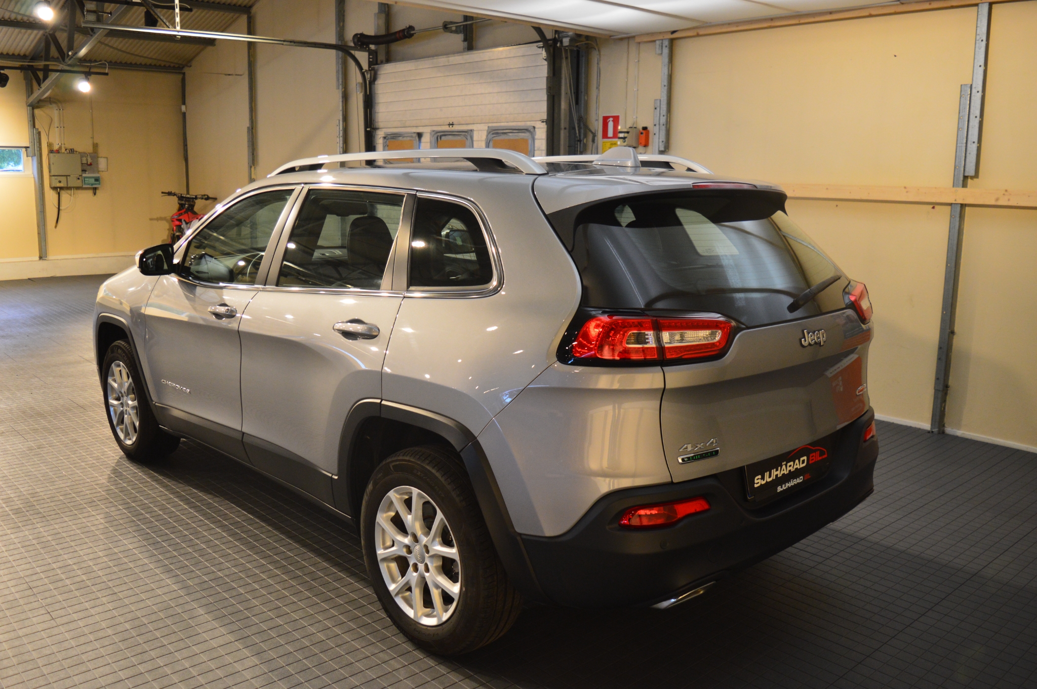 Jeep Cherokee 2016, kuva 2/42