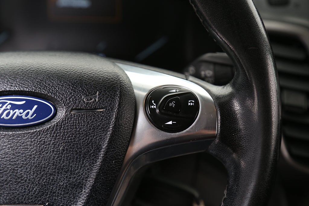 Ford transit Connect 210 LWB 1,5 EcoBlue Aut L2 Värmare Drag 2020