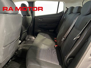 Halvkombi Nissan Leaf 14 av 26