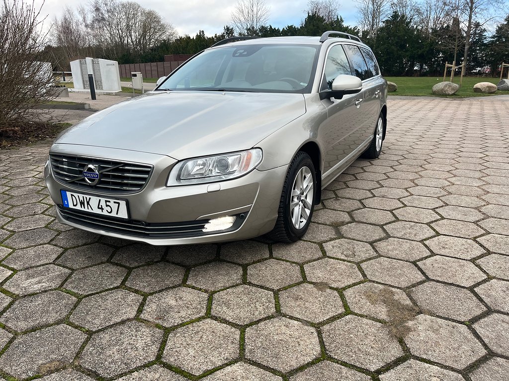 Volvo V70 D4 Geartronic Momentum Euro 6,Fint skick