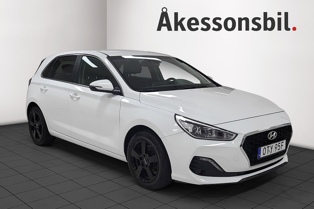 Hyundai i30 1.4 Premium Automat 140hk OBS 1425mil