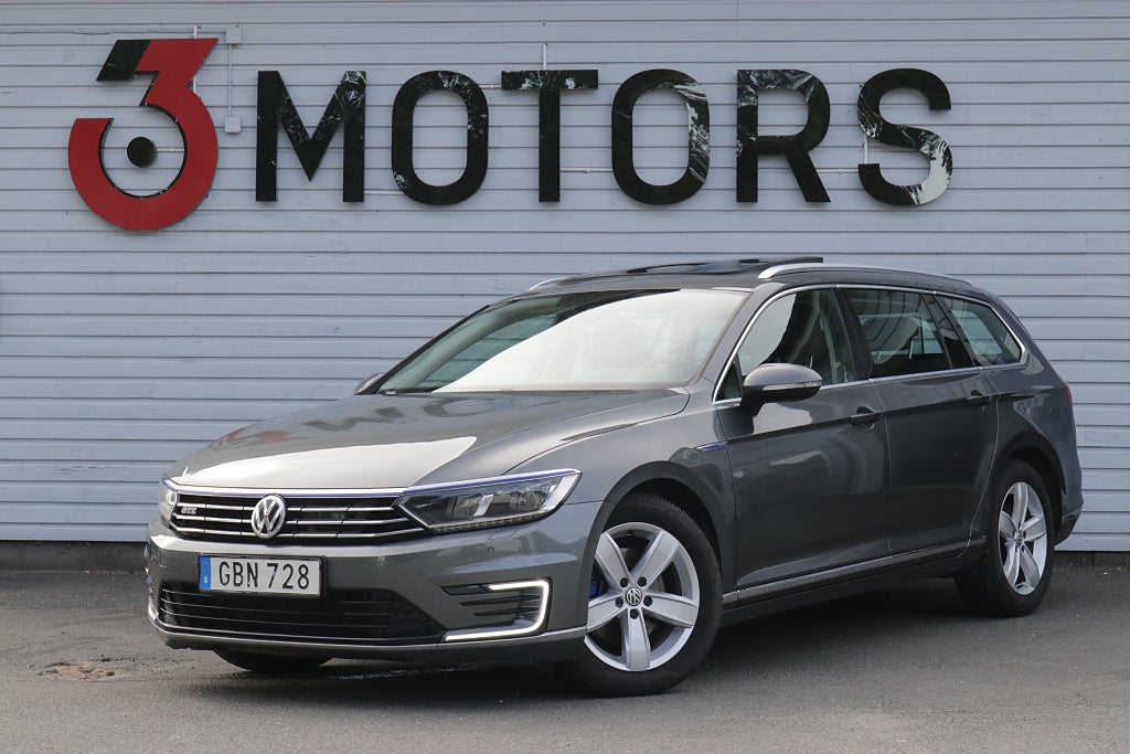 Volkswagen Passat Variant GTE 1.4 TSI 218hk Plug in Panorama kamera Drag