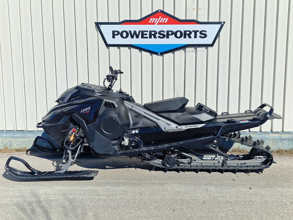 Lynx Shredder RE 3700 850 E-tec Turbo R Black Edition 