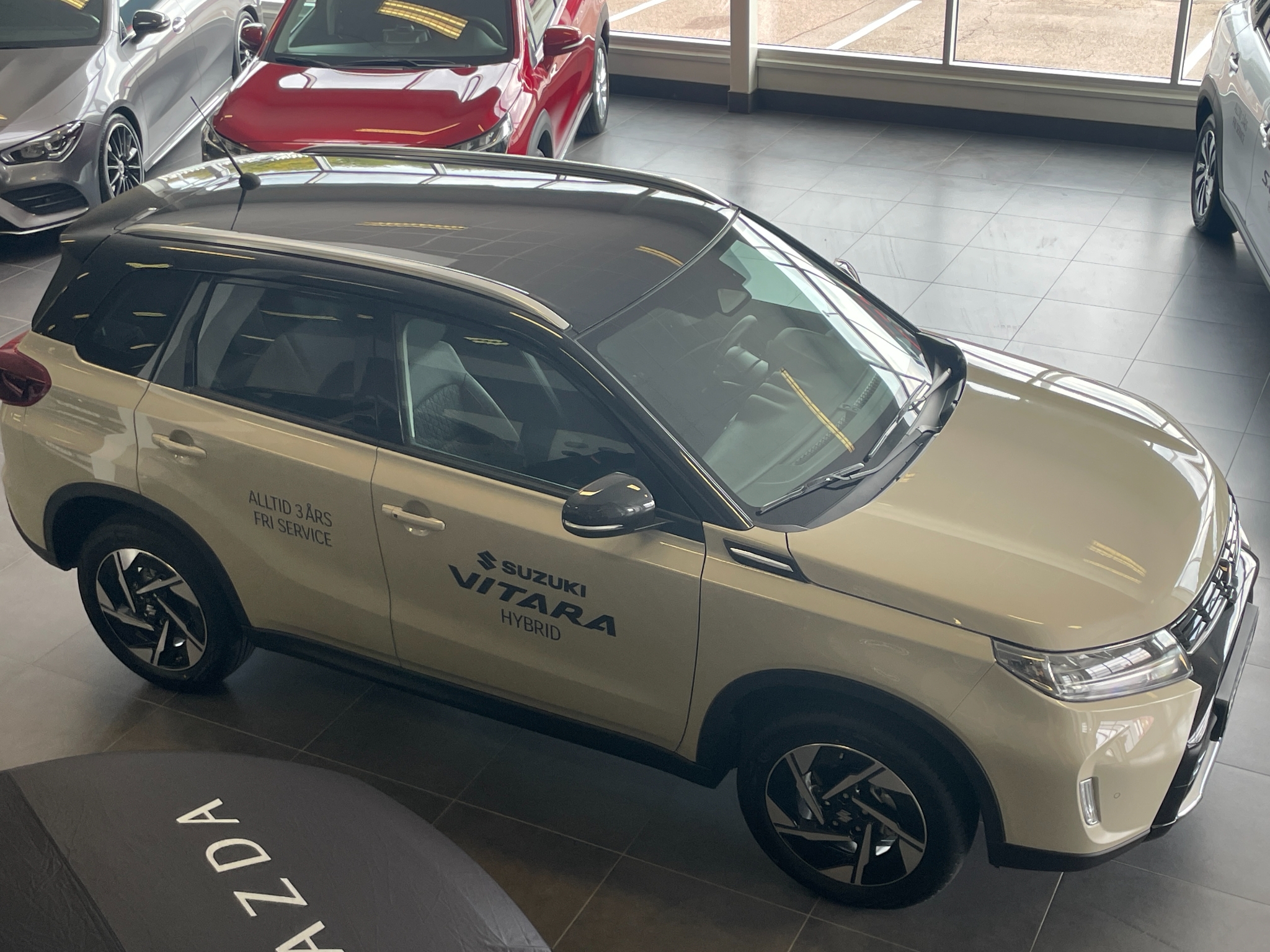 Suzuki Vitara Hybrid Euro 6 Aut 2026, photo 3/33