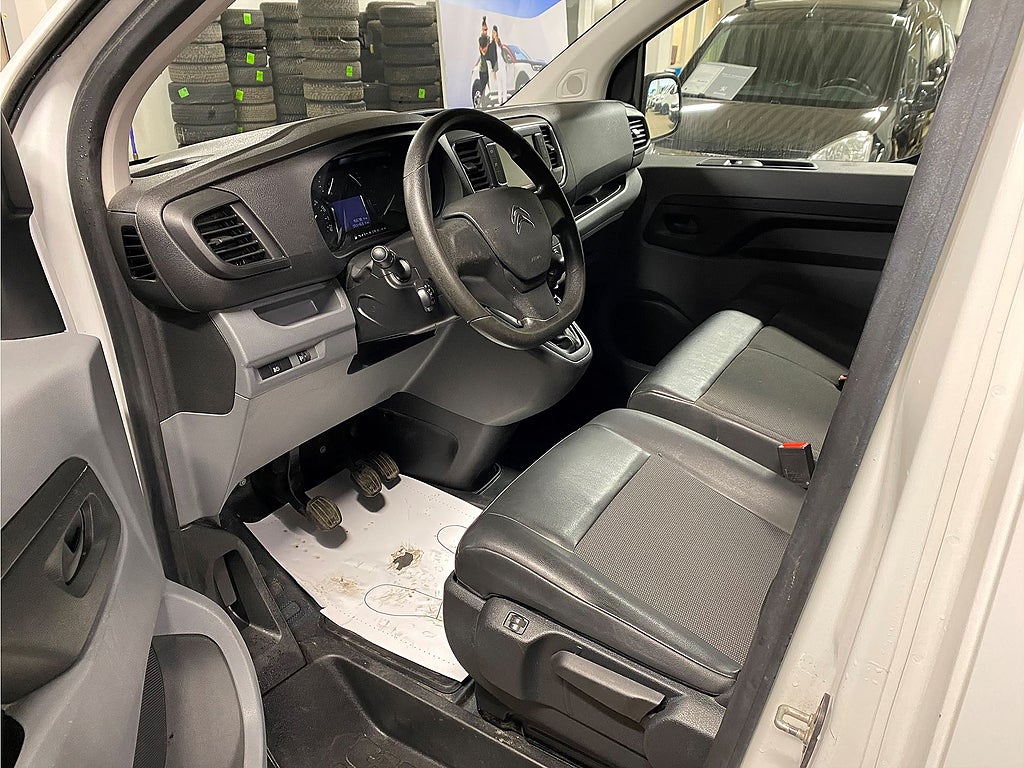 Bild på Citroën Jumpy PRO Business 2.0 BHDi 122hk - MOTORVÄRMARE
