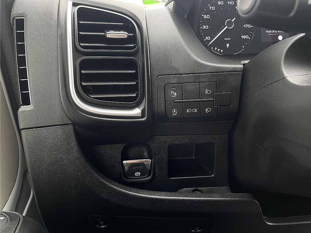 Bild på Peugeot Boxer BlueHDi 140hk Aut L2H2 - DEMO