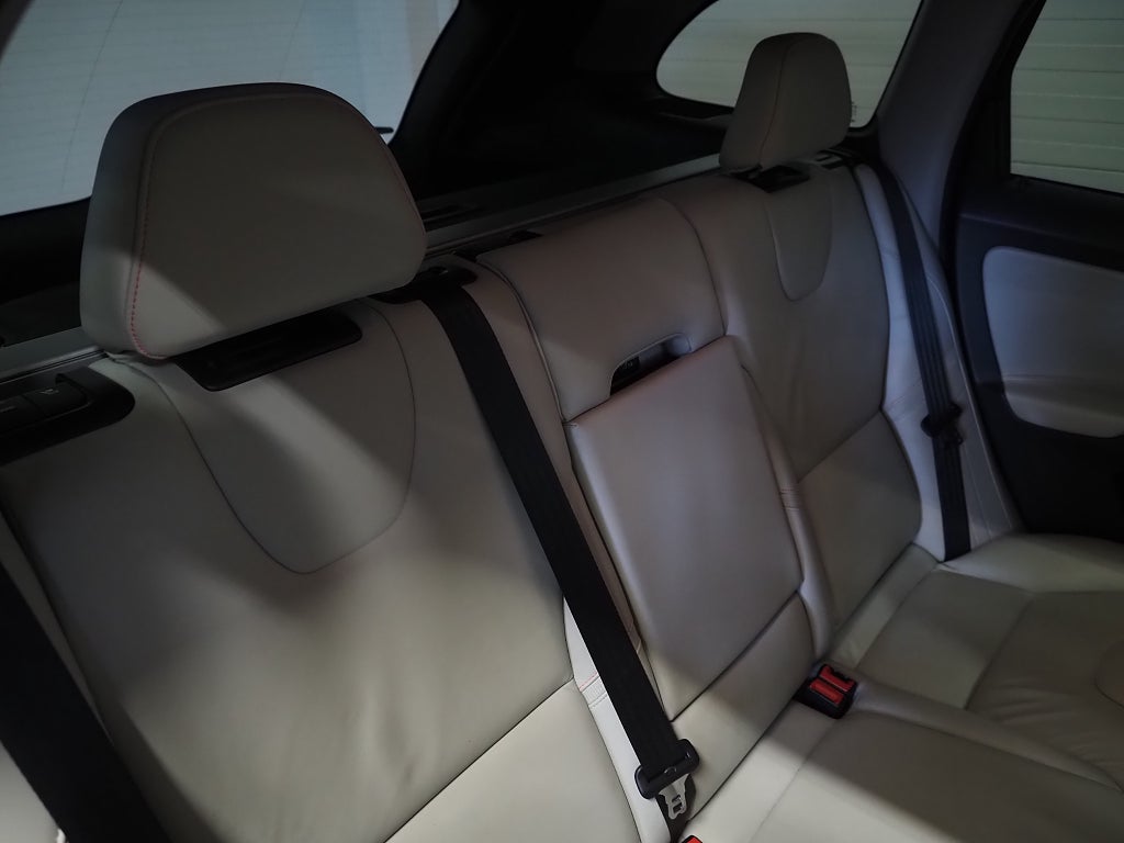 Volvo XC60 D5 AWD Geartronic Ocean Race Business Skinn Pano 2015