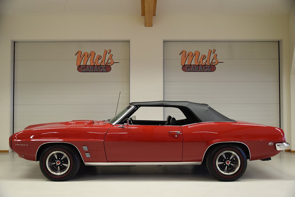Pontiac Firebird Cabriolet V8 428 4v TH 350 automat. Riktigt trevlig bil!