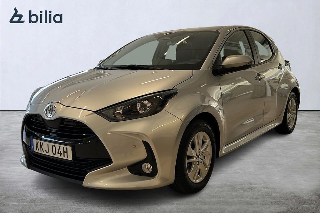 Toyota Yaris 1,5 Hybrid 115 5D Active Komfortpaket P-sens...