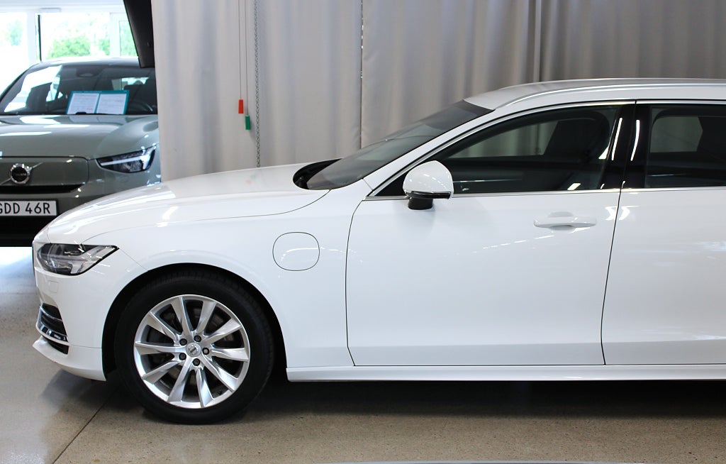 Volvo V90 T8 Twin Engine AWD 392HK, Teknik paket, Värmare, Navi