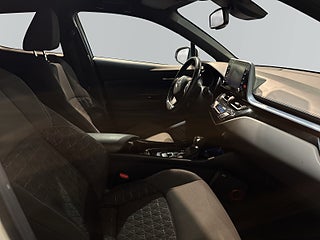 Toyota C-HR Hybrid CVT X-Edition Mvärm Kamera Psens SoV