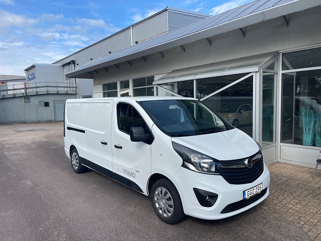 Opel Vivaro Skåpbil 2.9t 1.6 CDTI Euro 5 Drag B-Kamera 