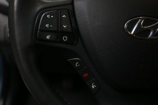 Halvkombi Hyundai i10 11 av 24