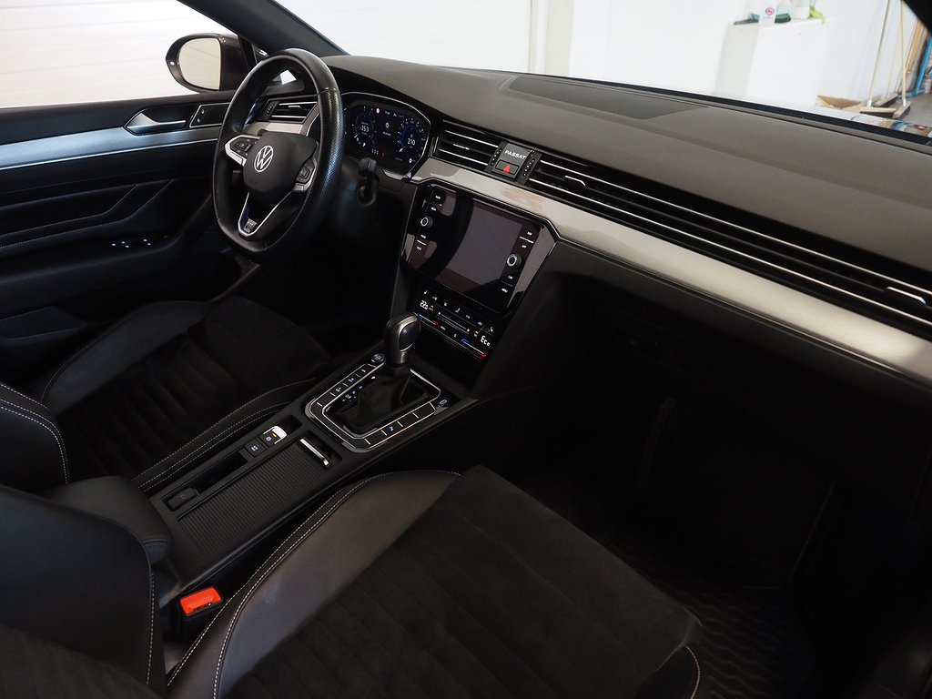 Volkswagen Passat SC GTE 218hk |Drag|Värmare|Cockpit|Matrix| 2021