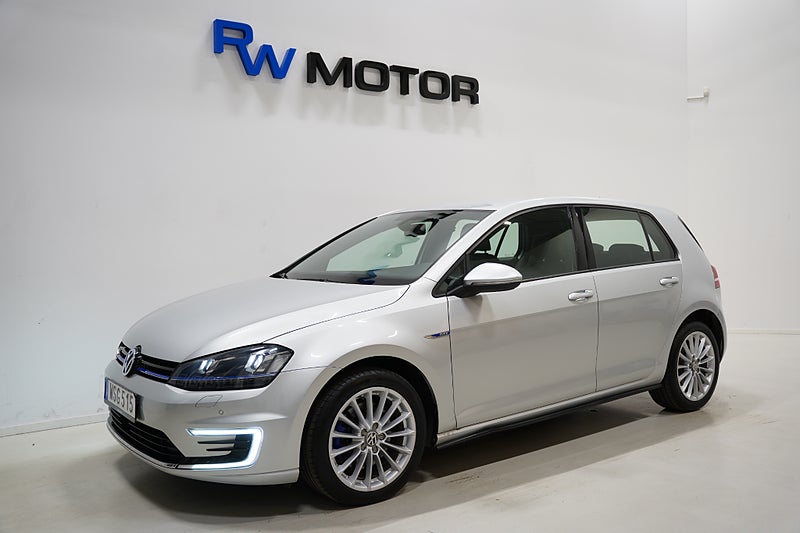Halvkombi Volkswagen Golf 1 av 19