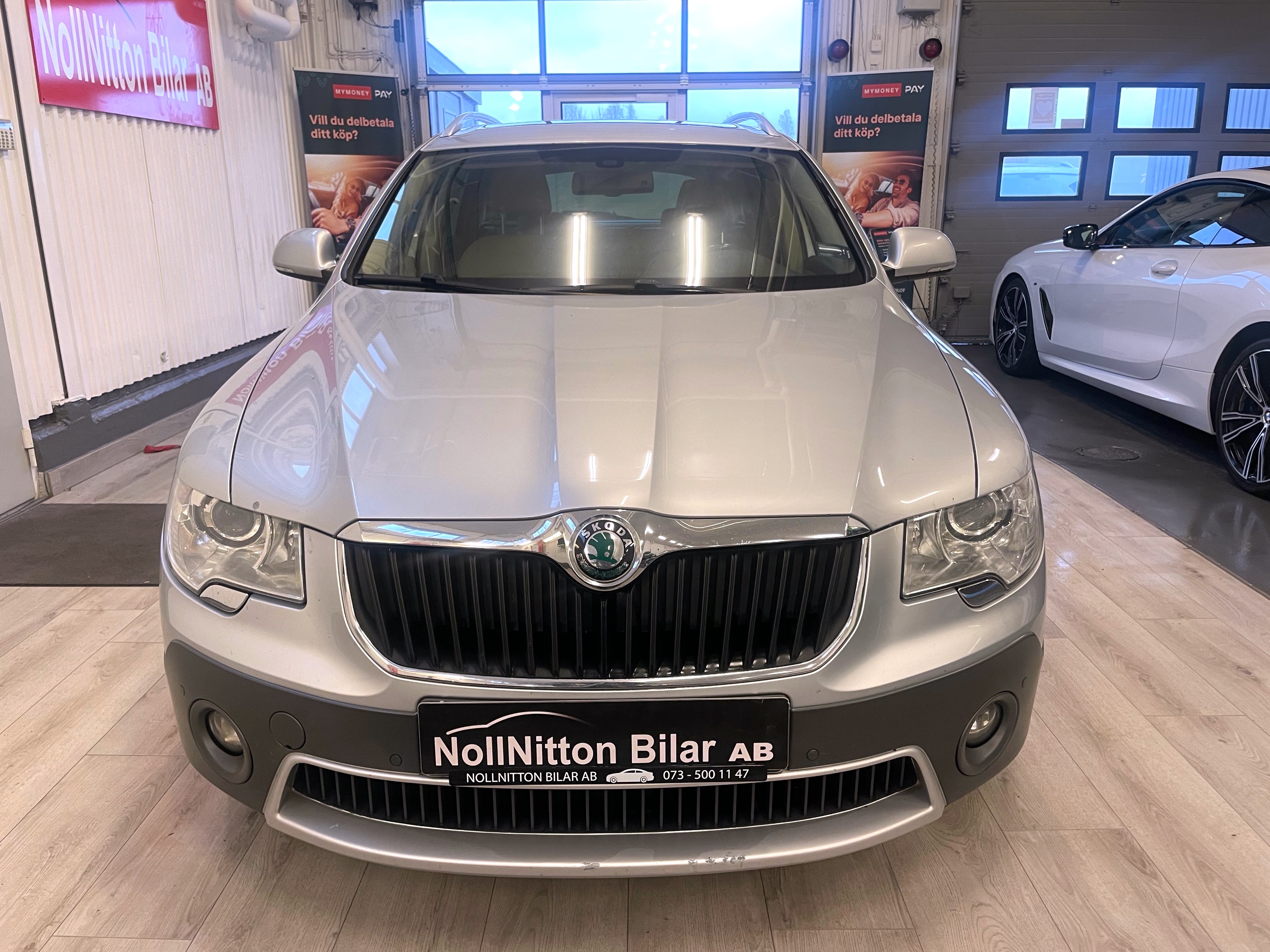 Skoda Superb Kombi 2.0 TDI 4x4 DSG 2013, bild 6/44