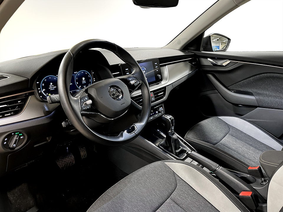 Bild på Skoda Kamiq Adventure Edition Style 1.0 TSI 110hk Aut DRAG V-HJUL