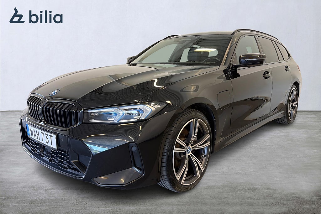 BMW 330e xDrive Touring M Sport/HK/HuD/19"/Widescreen/Drag