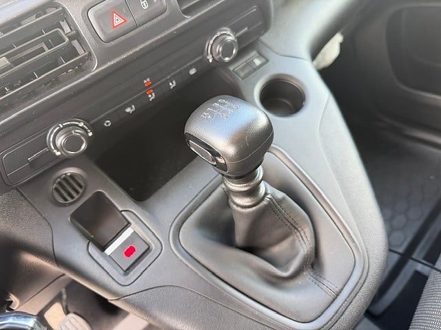 Peugeot Partner L1 1.5 BlueHDi 130 HK / MOMS