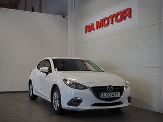 Halvkombi Mazda 3